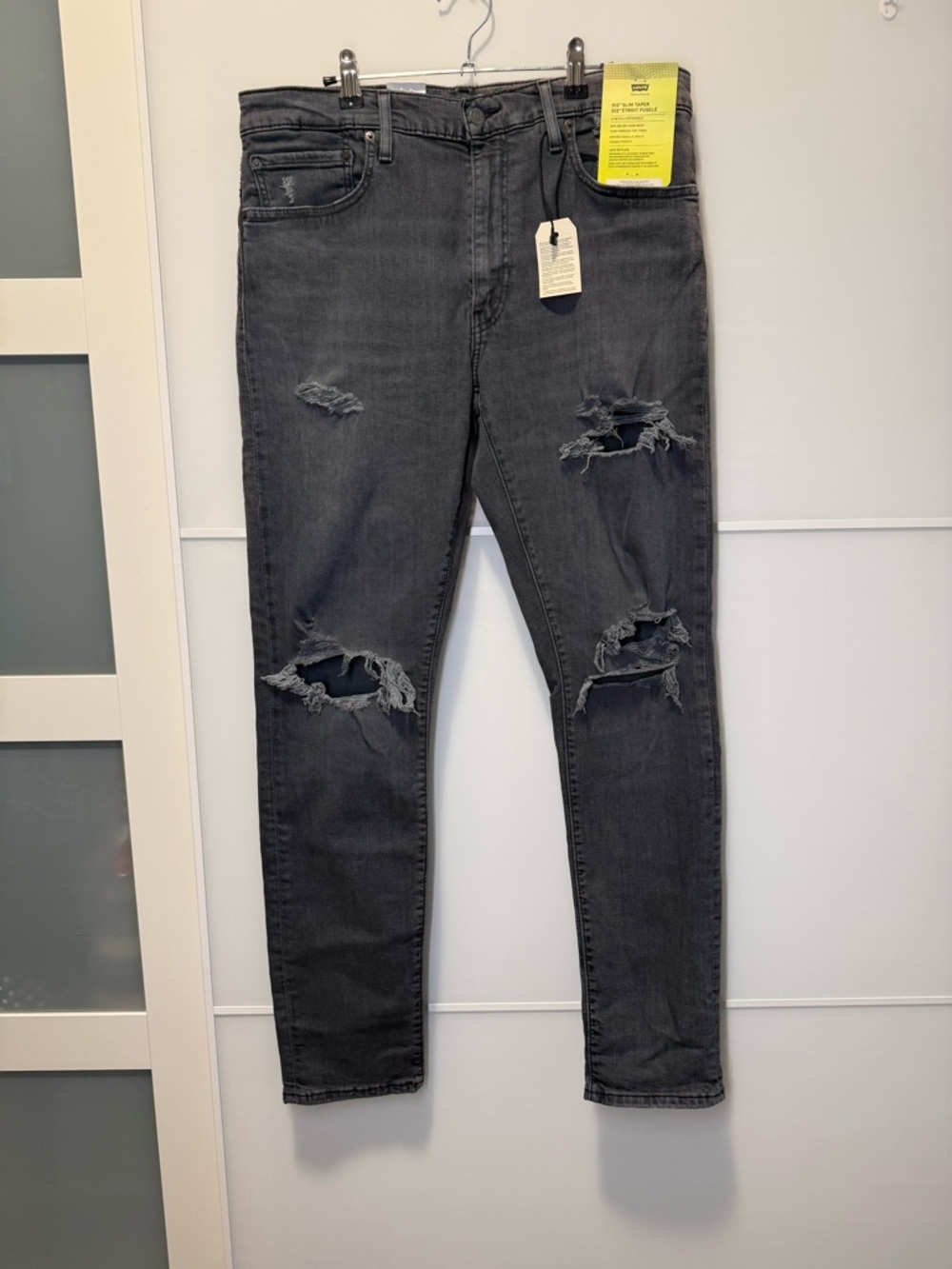 Levi’s Men's Distressed Slim Fit Jeans - Charcoal Gray